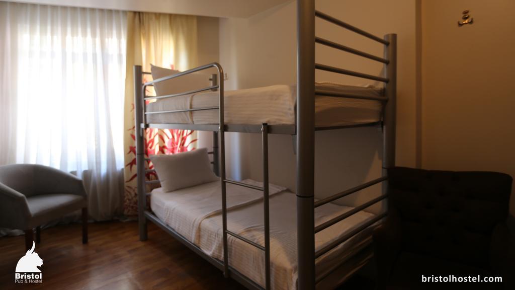 Bristol Hostel 이스탄불 외부 사진